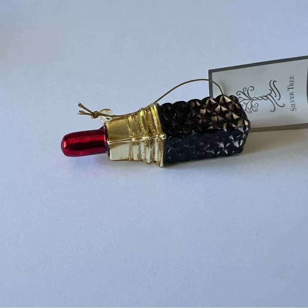 SILVER TREE RED LIPSTICK CHRISTMAS ORNAMENT BLACK HOLD RED GLASSES 3.25” NWT